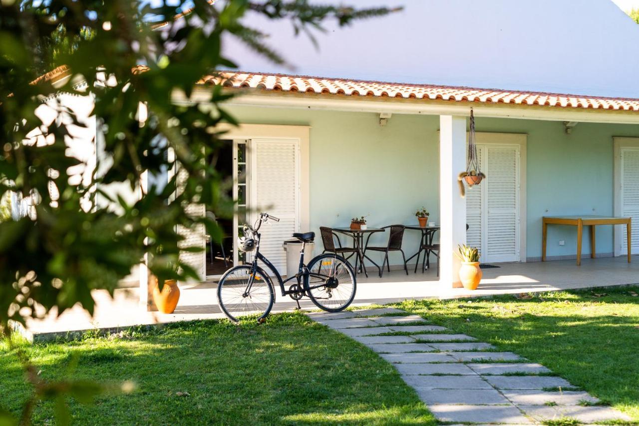 Na Quinta- Alojamento Rural Com Piscina De Agua Salgada Poceirao Kültér fotó