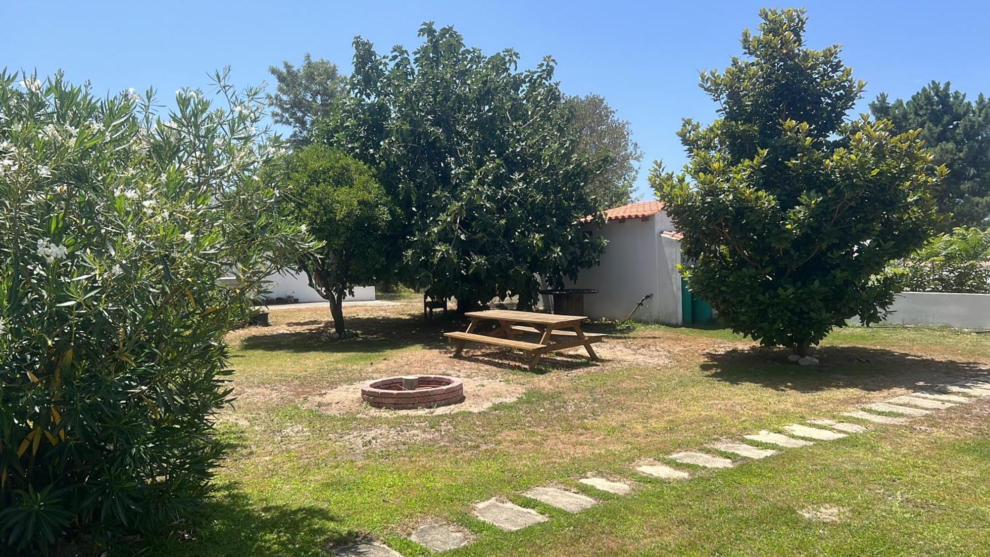 Na Quinta- Alojamento Rural Com Piscina De Agua Salgada Poceirao Kültér fotó